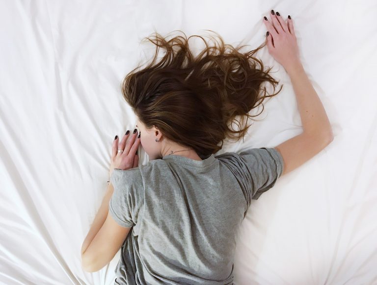 Getting a Good Night’s Sleep: an Ultimate Guide for Everyone